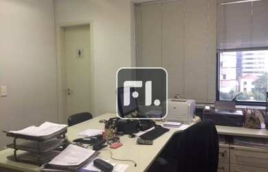 Imagem 10: Conjunto, 180 m² - venda por R$ 1.960.000,02 ou aluguel por R$ 9.800,01/mês...