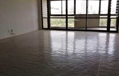 Imagem: O apartamento possui 3 Dormitórios, 2 Banheiros, 160m² de