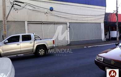 Imagem: O depósito possui 2396m² de Área e está localizado em Campos