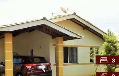 Imagem: A casa em condomínio possui 3 Dormitórios, 2 Banheiros, 2