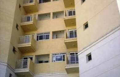 Imagem: O apartamento possui 3 Dormitórios, 1 Banheiro, 1 Vaga na garagem