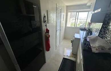 Imagem: O apartamento possui 3 Dormitórios, 2 Banheiros, 2 Vagas na