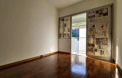 Imagem 14: Apartamento super espaço com varandinha e vista verde