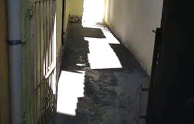 Imagem: A casa possui 2 Dormitórios, 2 Banheiros e está localizado