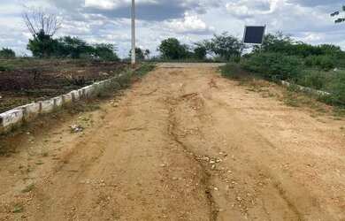 Imagem 3: Terreno em Patos. 300m² de Área