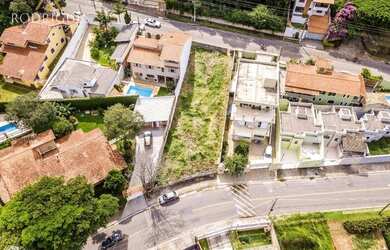 Imagem: O terreno possui 455m² de Área e está localizado em Jardim