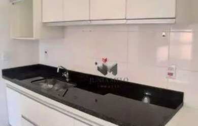 Imagem: O apartamento possui 1 Dormitório, 1 Banheiro, 1 Vaga na garagem