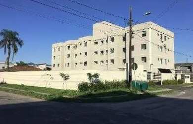 Imagem: O apartamento possui 2 Dormitórios, 1 Banheiro, 1 Vaga na garagem