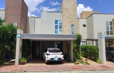 Imagem: A casa em condomínio possui 3 Dormitórios, 3 Banheiros, 2