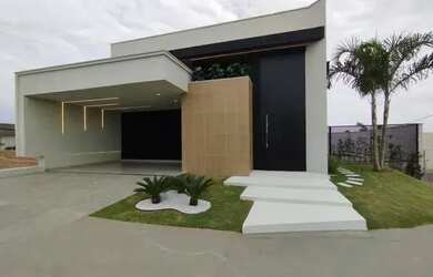 Imagem: A casa em condomínio possui 3 Dormitórios, 4 Banheiros, 4