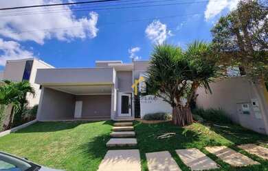 Imagem: A casa em condomínio possui 3 Dormitórios, 5 Banheiros, 4