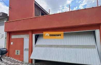 Imagem: A casa possui 3 Dormitórios, 4 Banheiros, 5 Vagas na garagem