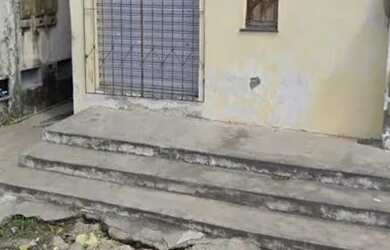 Imagem: A casa possui 1 Dormitório, 1 Banheiro e está localizado