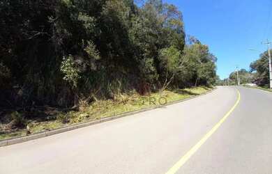 Imagem: O terreno possui 1.200m² de Área e está localizado em Canela