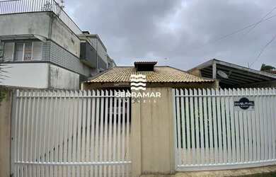 Imagem 2: Casa no Centro . A duas quadras da Praia