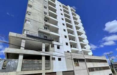 Imagem: O apartamento possui 2 Dormitórios, 2 Banheiros e 82m² de