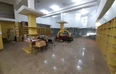 Imagem: O depósito possui 450m² de Área e está localizado em Centro