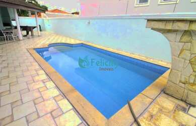 Imagem: A casa à venda possui 5 Dormitórios, 5 Banheiros, 4 Vagas