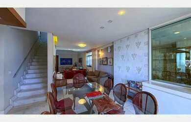 Imagem: O apartamento possui 4 Dormitórios, 3 Banheiros, 4 Vagas na