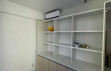 Imagem: O depósito possui 1 Vaga na garagem, 24m² de Área e está