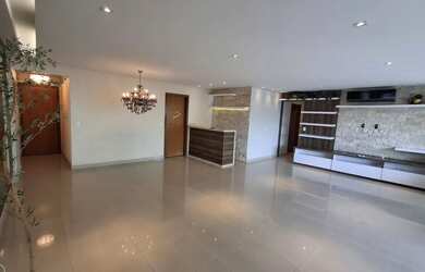 Imagem: O apartamento possui 3 Dormitórios, 3 Banheiros, 2 Vagas na