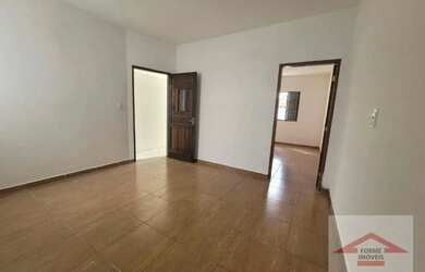 Imagem: A casa possui 2 Dormitórios, 2 Banheiros, 129m² de Área e