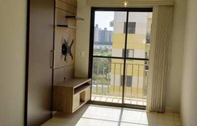 Imagem: O apartamento possui 2 Dormitórios, 1 Banheiro, 1 Vaga na garagem