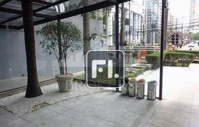 Imagem 2: Conjunto, 160 m² - venda por R$ 2.130.000,04 ou aluguel por R$ 8.000,01/mês...