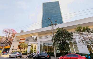 Imagem: O depósito possui 2 Vagas na garagem, 78m² de Área e está