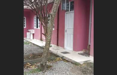 Imagem: O apartamento possui 1 Dormitório, 1 Banheiro e 1 Vaga na garagem