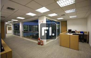 Imagem 9: Conjunto à venda, 2300 m² por R$ 24.000.000,00 - Vila Hamburguesa -...