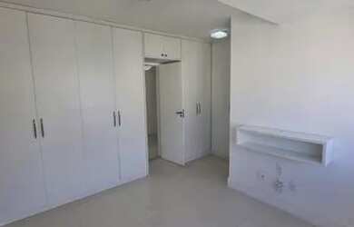 Imagem: O apartamento possui 3 Dormitórios, 4 Banheiros, 2 Vagas na