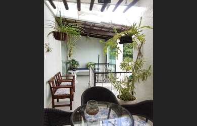 Imagem 12: Duplex reformado sendo 3 suítes próx a avenida Artemia