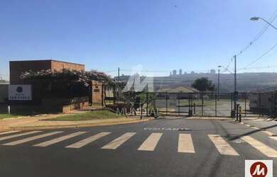 Imagem: O terreno possui 440m² de Área e está localizado em Jardim