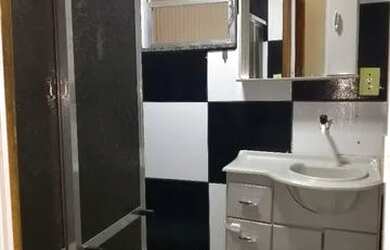 Imagem 5: Aluga-se uma apartamento na Rua Carolina amado 753 iraja