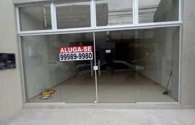 Imagem: O depósito possui 102m² de Área e está localizado em Fátima