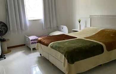 Imagem 2: Casa em lindo Sitio. 2.800m² de Área, 5 Vagas na garageme3 Dormitórios