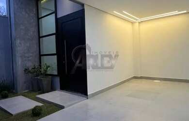 Imagem: A casa em condomínio possui 3 Dormitórios, 2 Banheiros, 2