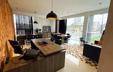 Imagem: O depósito possui 98m² de Área e está localizado em América