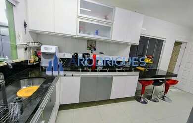 Imagem 16: Casa Duplex de Luxo em Condomínio Alphaville Litoral Norte I - 5 Quartos, 4 Suítes, Mobili