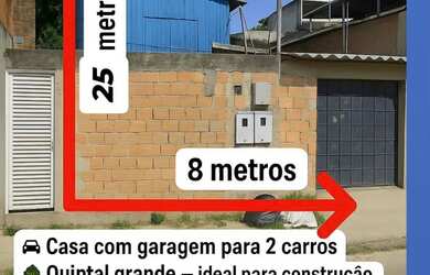 Imagem: A casa possui 2 Dormitórios, 2 Banheiros, 2 Vagas na garagem