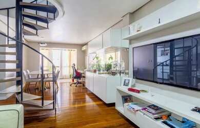 Imagem: O apartamento na cobertura possui 2 Dormitórios, 1 Banheiro