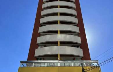 Imagem: O apartamento possui 1 Dormitório, 1 Banheiro, 44m² de Área