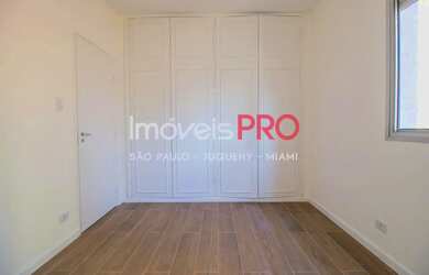 Imagem 12: Unidade em retrofit na Vila Olímpia | 100 m² no miolo do bairro | 3 dorm