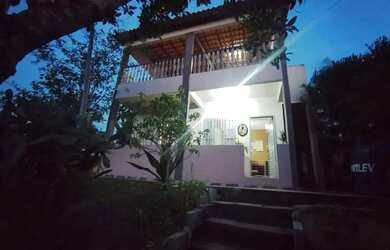 Imagem: A casa possui 2 Dormitórios, 2 Banheiros, 100m² de Área e