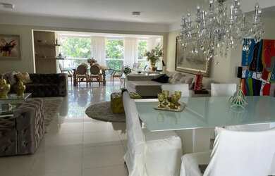 Imagem: O apartamento possui 3 Dormitórios, 5 Banheiros, 4 Vagas na