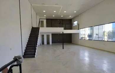 Imagem: O depósito possui 5 Vagas na garagem, 306m² de Área, Imóvel