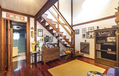 Imagem 6: Casa de Rua com Quintal Verde e Espaço Gourmet, 3 quartos 4 Vagas à...