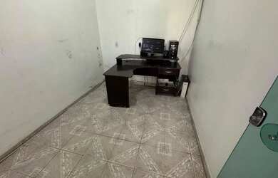 Imagem 13: Casa de esquina à venda no bairro Santa Rosa