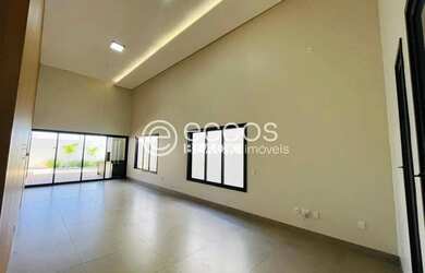 Imagem 4: Casa em condomínio para aluguel, 3 quartos, 3 suítes, 5 vagas, Jardim...